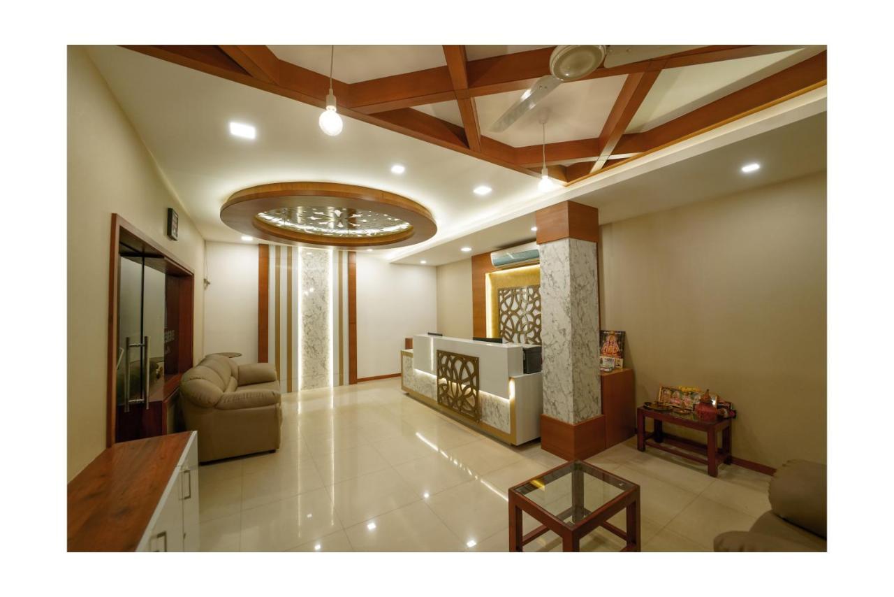 Everestparkresidency Hotel Tiruchirappalli Bagian luar foto