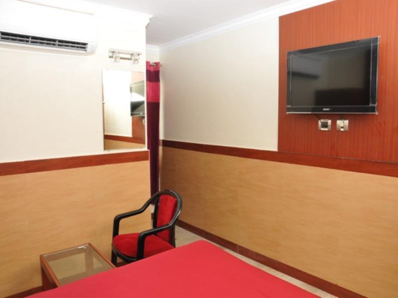 Everestparkresidency Hotel Tiruchirappalli Bagian luar foto